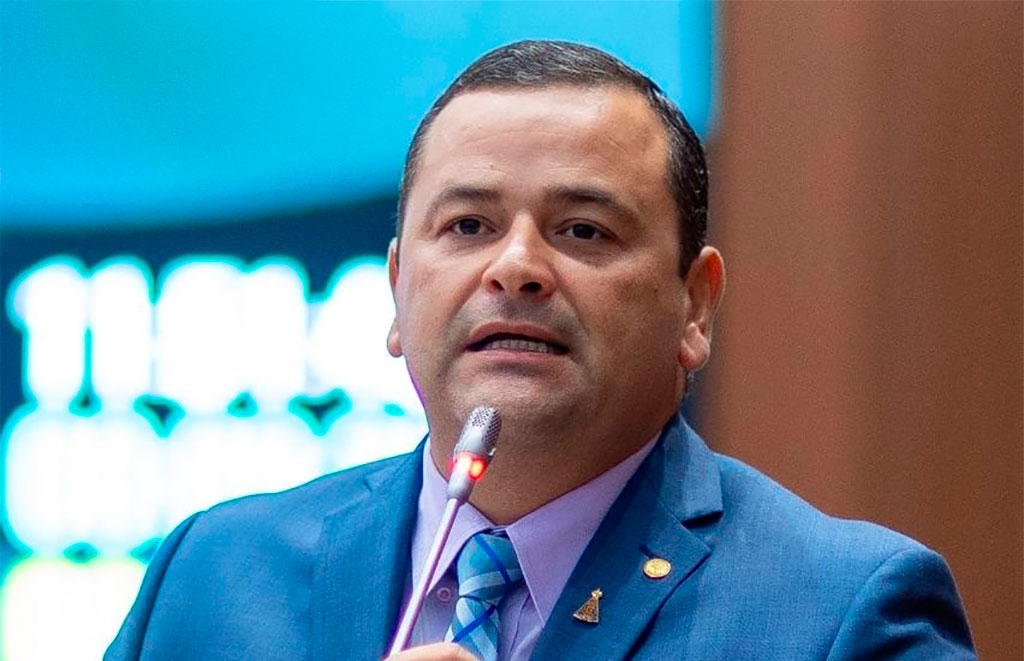 Vinicius Louro