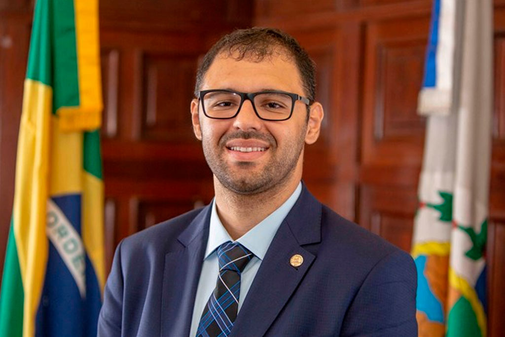 Alexandre Gomes Knoploch dos Santos