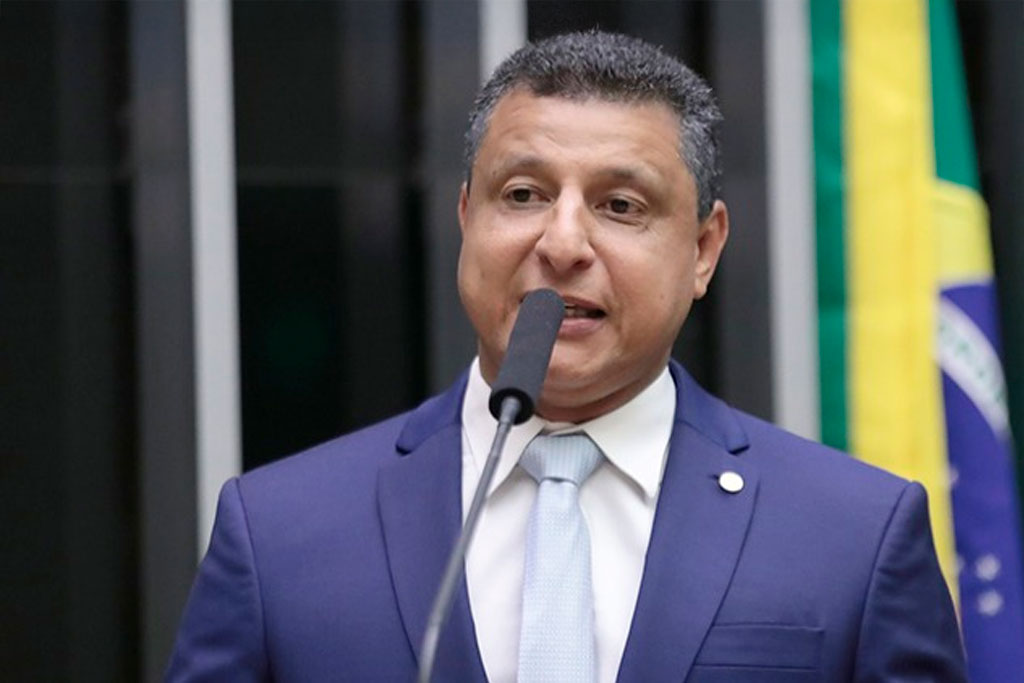 Dr. Flávio